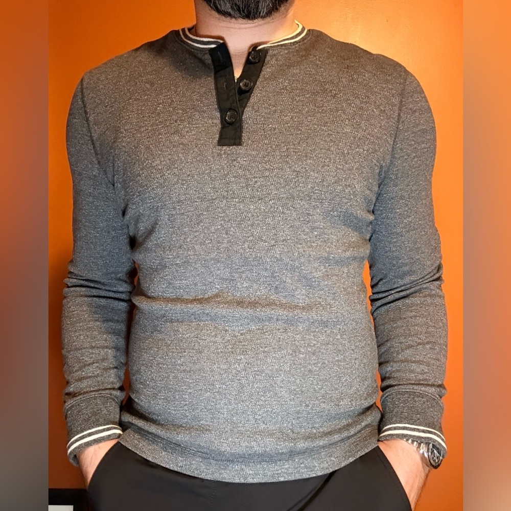 Banana Republic Charcoal Henley with Black Accents